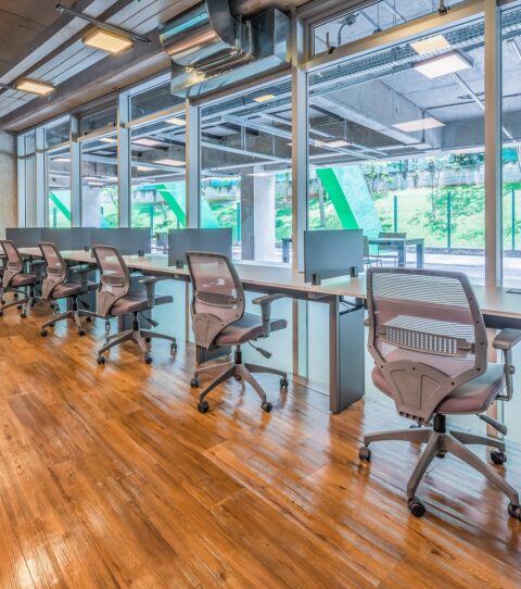 Pisos Corporativos Ideais